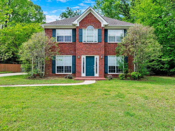 117 Carriage Dr, Maylene, AL 35114