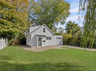 136 N Delaware Avenue, Lindenhurst, NY 11757