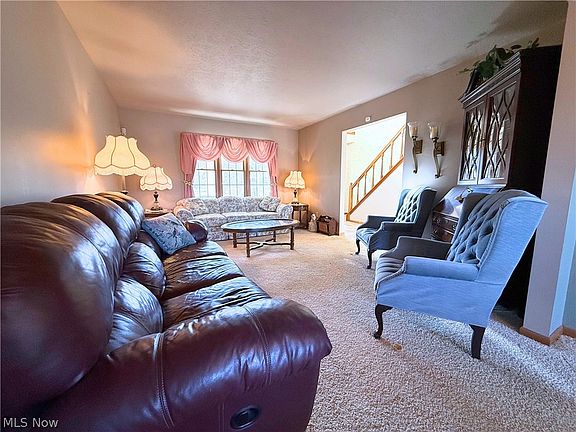 5th image of 6948 Meander Reserve Ct