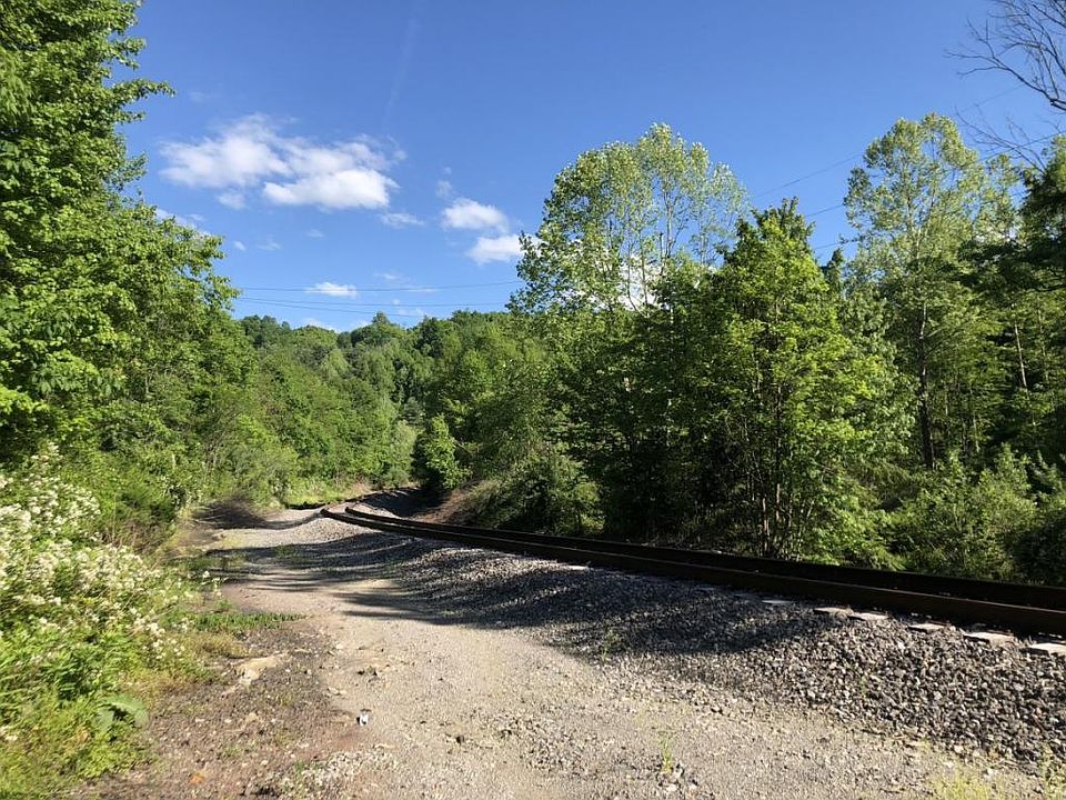 2nd image of Rock Switch Rd