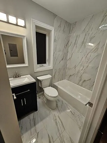 1327 S Fairfield Ave #3 — Photo 8