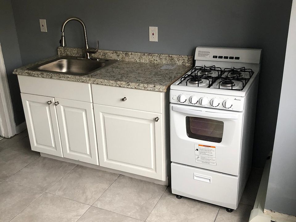 1st image of 441 Irvine Turner Blvd #3