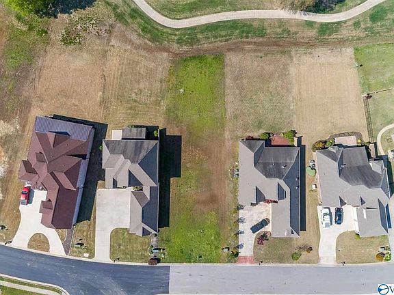 2nd image of 23611 Piney Creek Dr