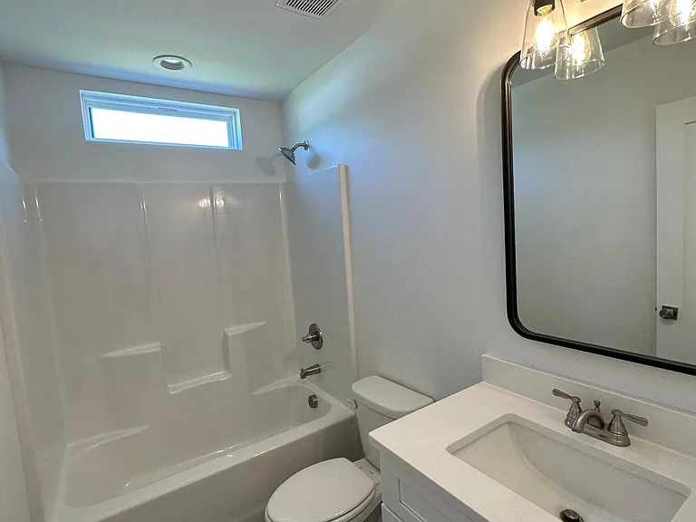 104 Lakeside Dr — Photo 15