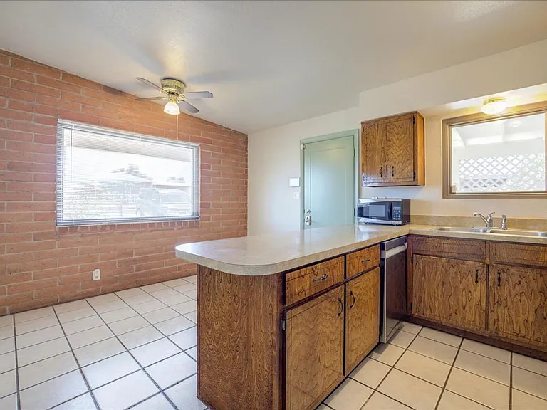 5343 E Glenn St — Photo 8