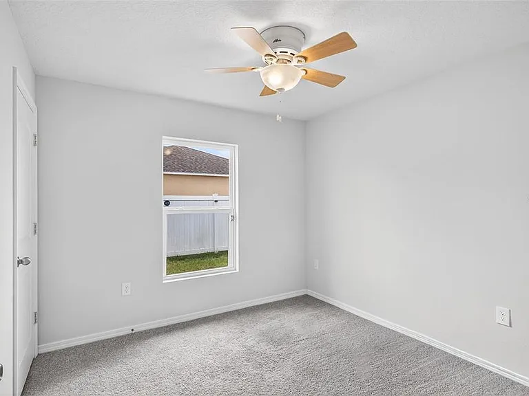842 Gila Way — Photo 17