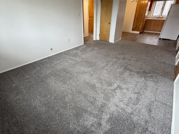 4212 Central Ave #4, Great Falls, MT 59405