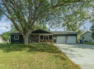 215 S Cass St, Standish, MI 48658