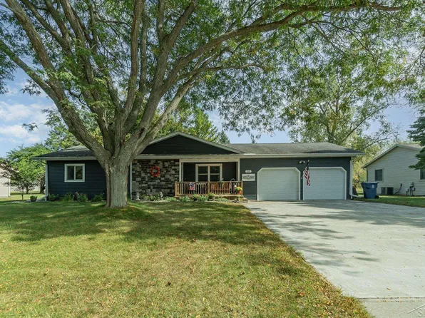 215 S Cass St, Standish, MI 48658