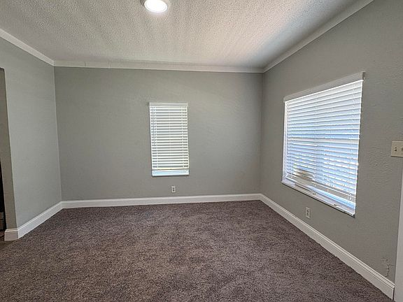 5th image of 632 Orange Ave