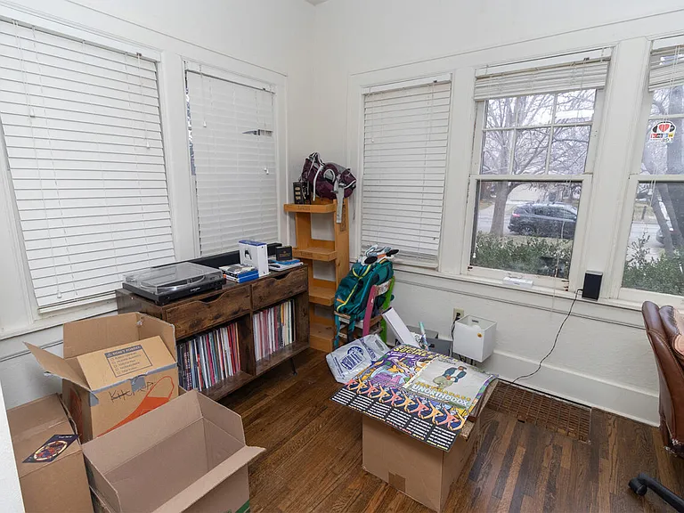 1619 W Murdock St #1619 — Photo 5