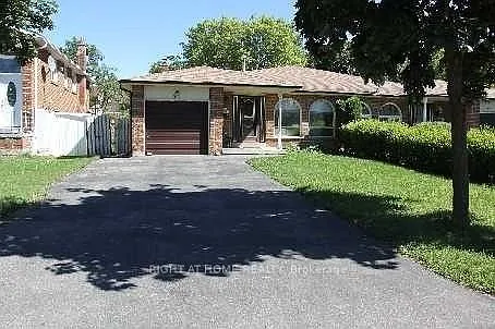 3 bed, $2,700 — Photo 1