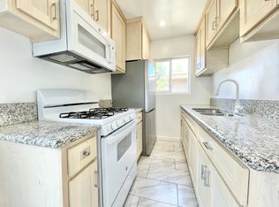 222 N Lake St APT 15, Los Angeles, CA 90026