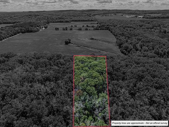 3rd image of W2576 Colleen Dr