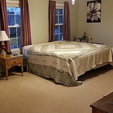 2nd image of 1351 Glenview Ct