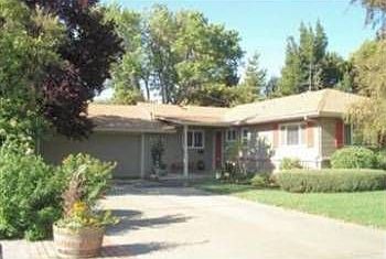 1st image of 21 Cypress Dr