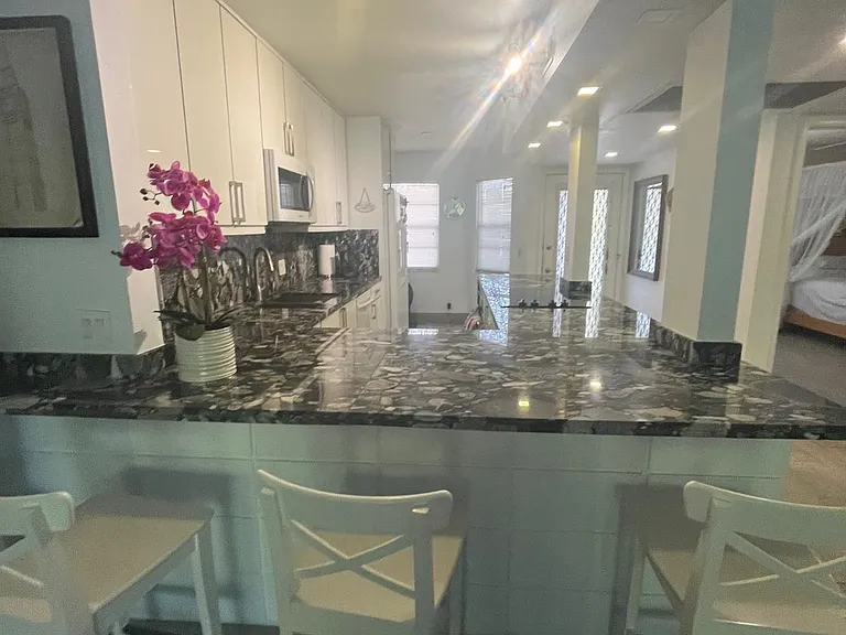 1401 SW 128th Ter #309H — Photo 6