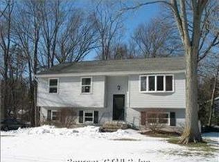 18 Mohawk Rd, Plainville, CT 06062