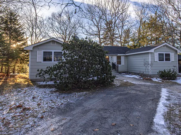 48 Douglass Loop, Blue Hill, ME 04614