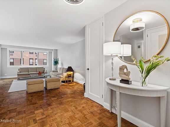 2nd image of 123 E 75th St APT 8E