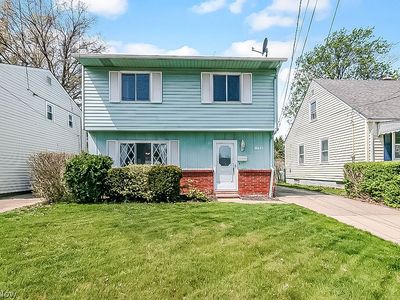 1588 Mapledale Rd, Wickliffe, OH, 44092