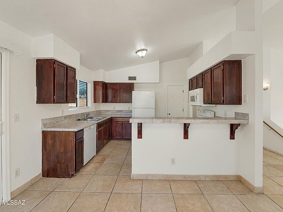 5th image of 7380 S Camino De La Tierra