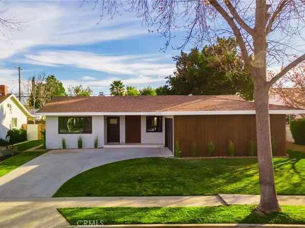 23746 Archwood St, West Hills, CA 91307