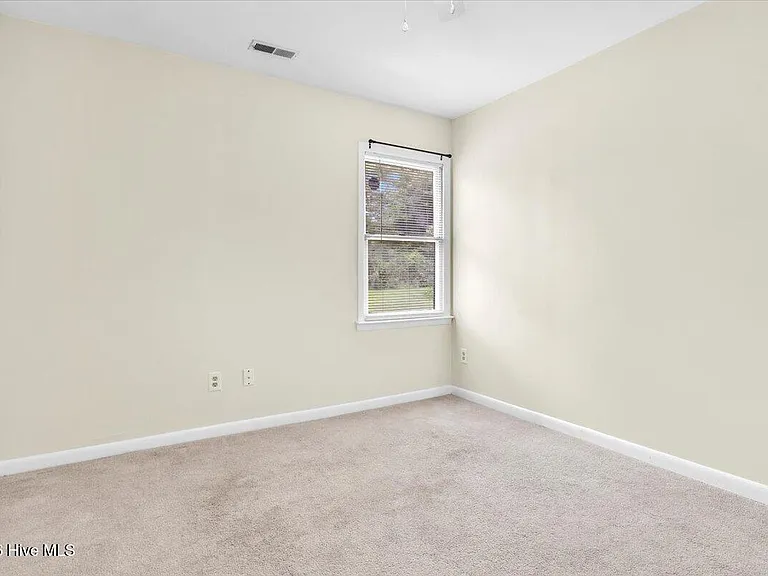 1019 Blue Leaf Pl — Photo 22