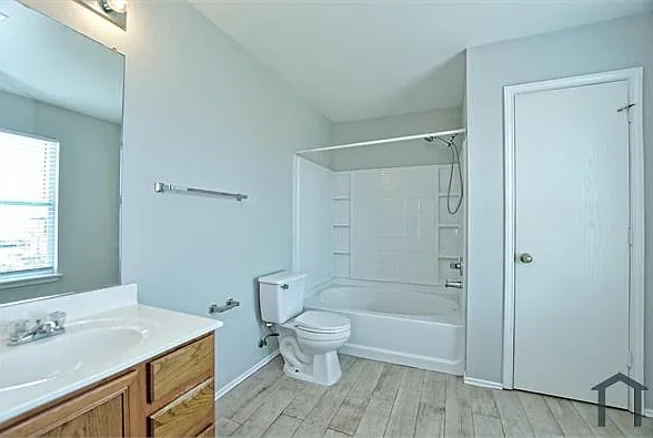 102 Blanco Woods Blvd — Photo 17
