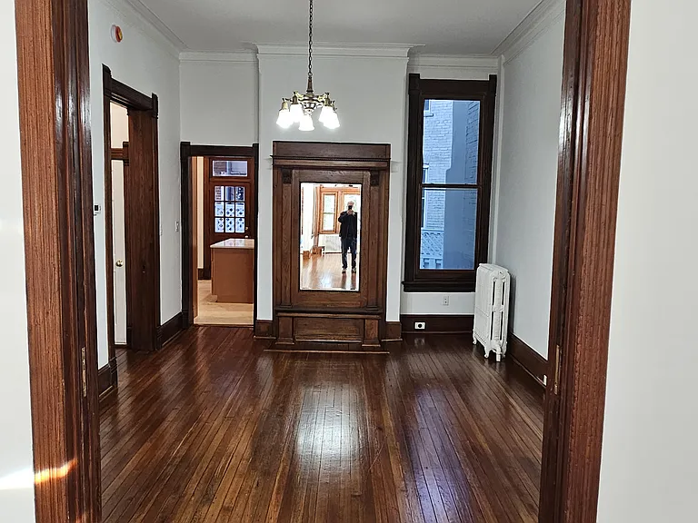 1st floor: dining room and rear kitchen, view from front living room.