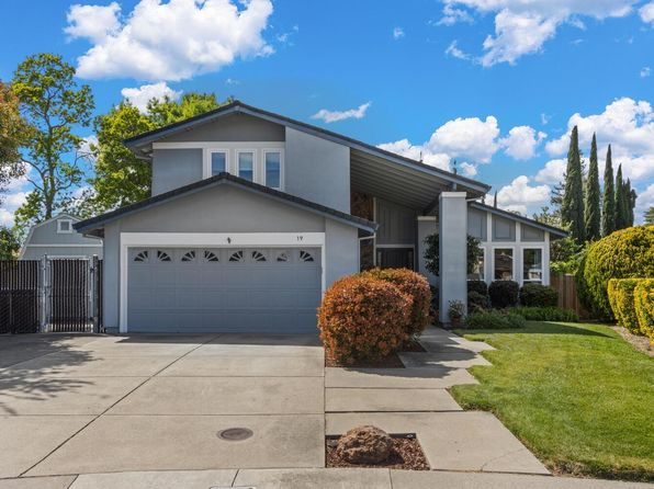 19 Green Mist Ct, Sacramento, CA 95831
