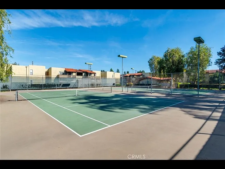 1345 Cabrillo Park Dr #R5 — Photo 13