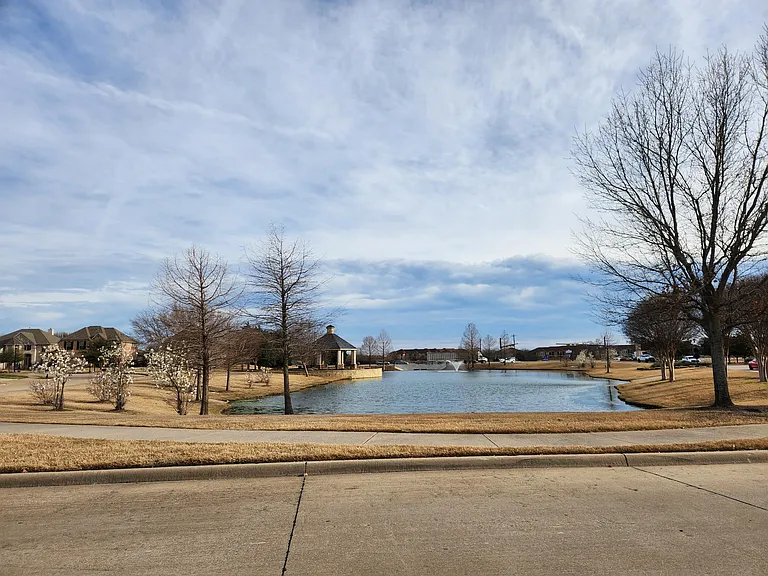 2818 Independence Dr — Photo 26