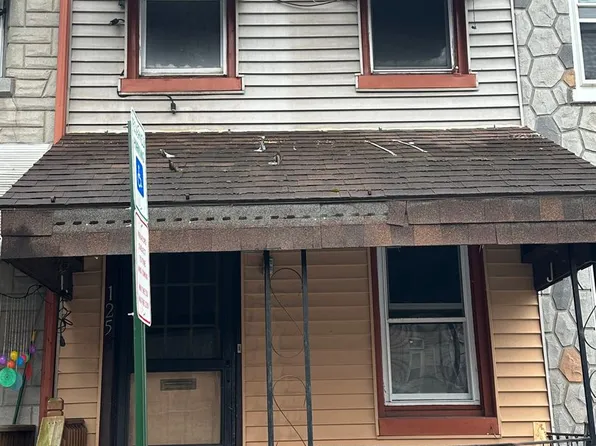 1258 Muhlenberg St, Reading, PA 19602