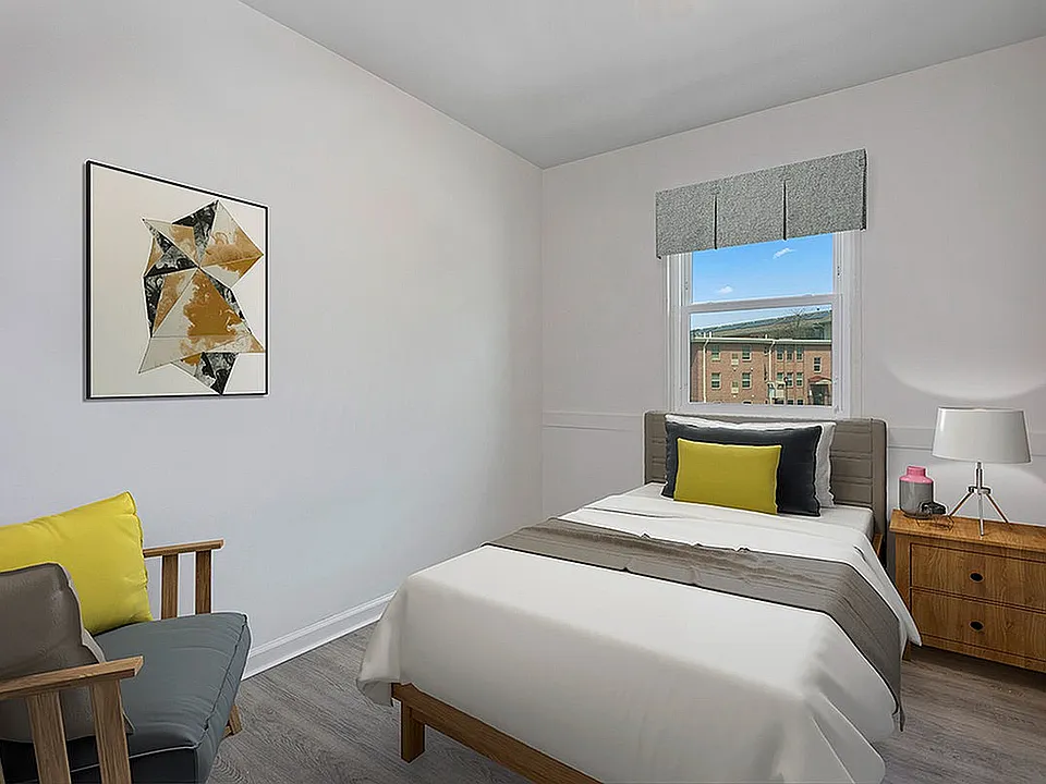 Hanover_Court_8019_1200x