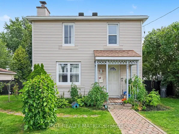 307 West St, Hawkesbury, ON K6A 2P8