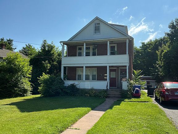3rd image of 6 Silver Dr #1