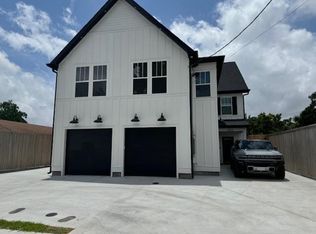 4324 Barnard St, Metairie, LA 70001