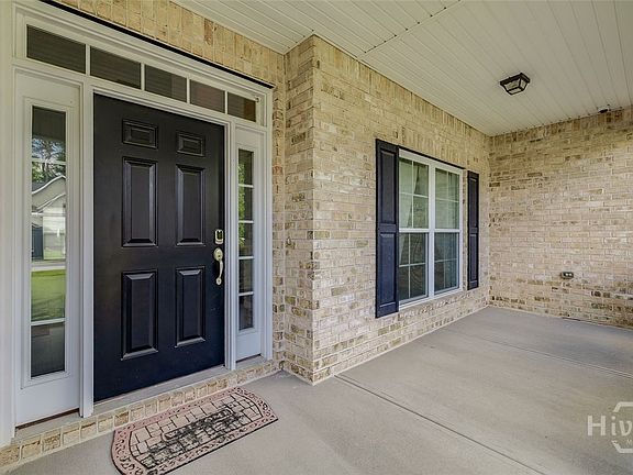 5th image of 217 Blandford Way