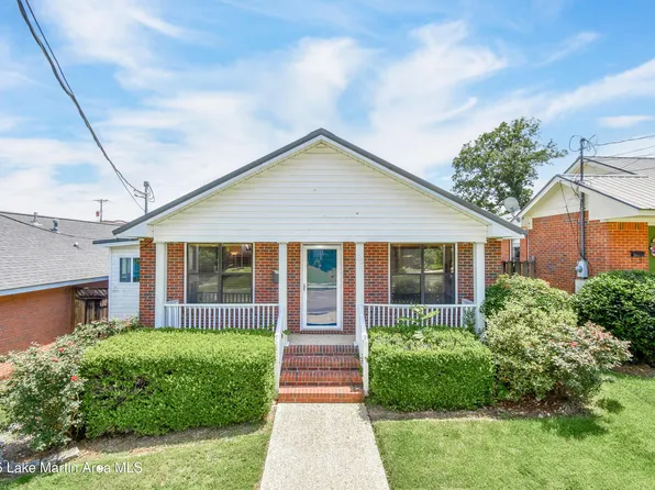 40 Wheeler St, Alexander City, AL 35010