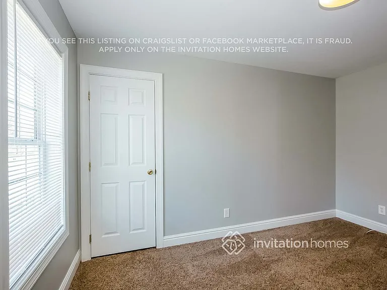 5217 Milhaven Ln — Photo 16