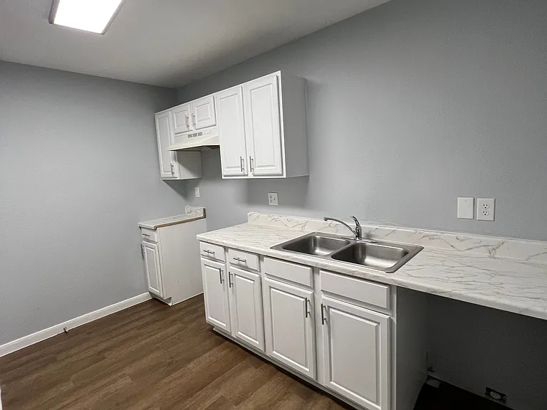 13009 Oconnor Cv #13007 — Photo 7