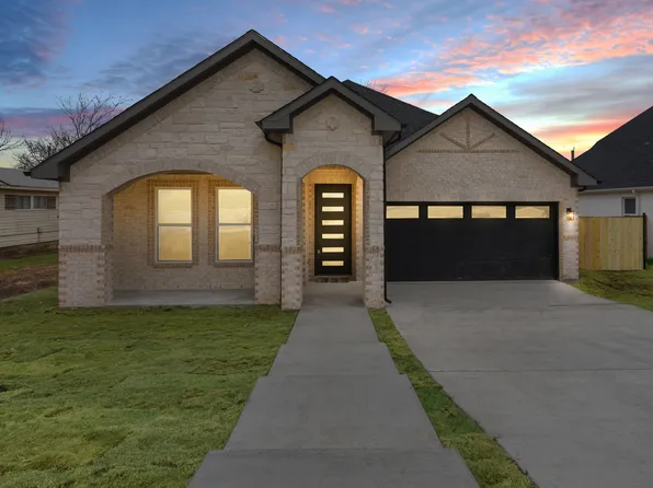 1204 Lake View Rdg, White Settlement, TX 76108