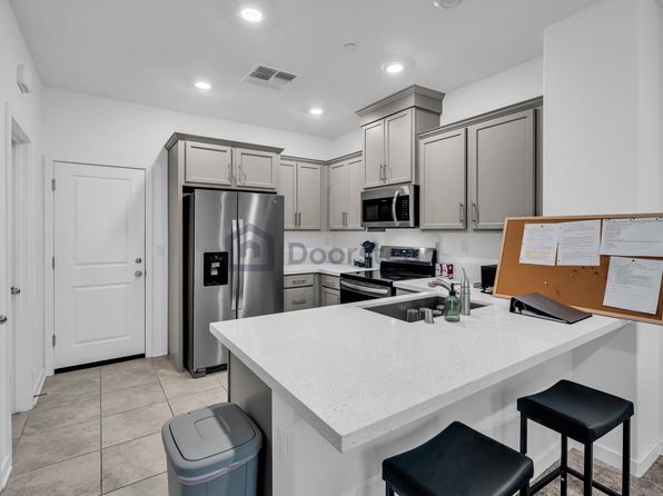 5301 E Commerce Way UNIT 58104