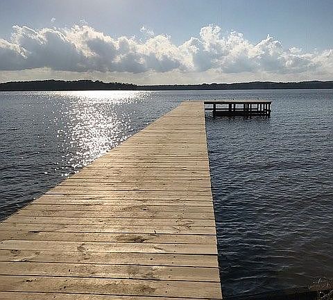2nd image of 212 Lakeshore Dr