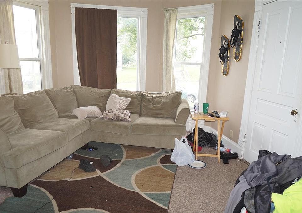 1st image of 2508 Olive St APT 1
