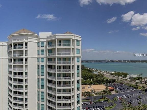 4th image of 1180 Gulf Blvd APT 2004