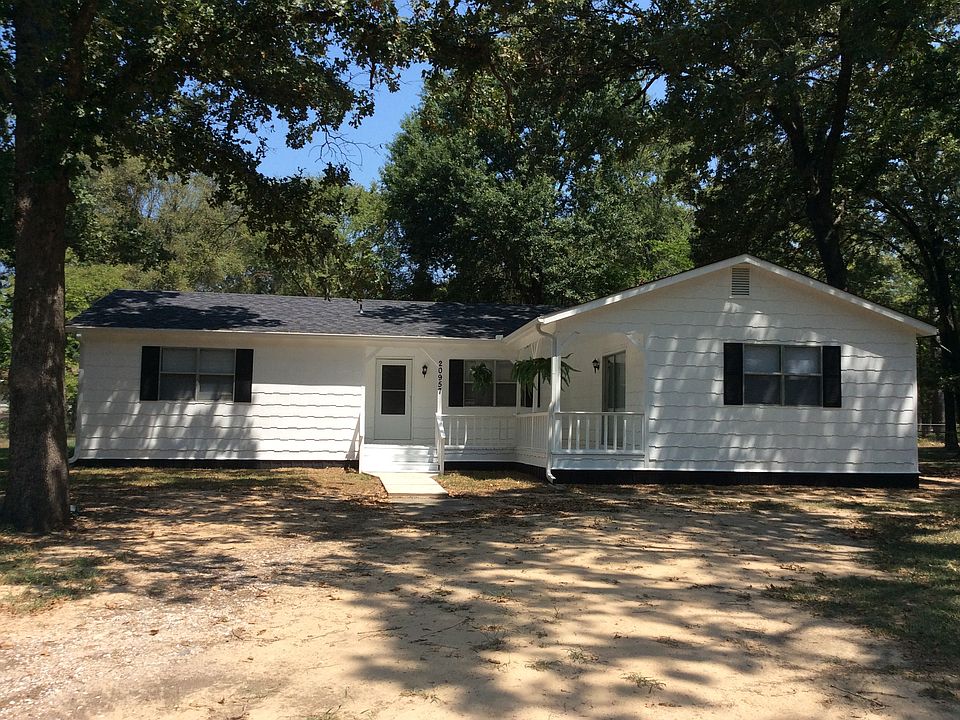 1st image of 20957 Lee Ln