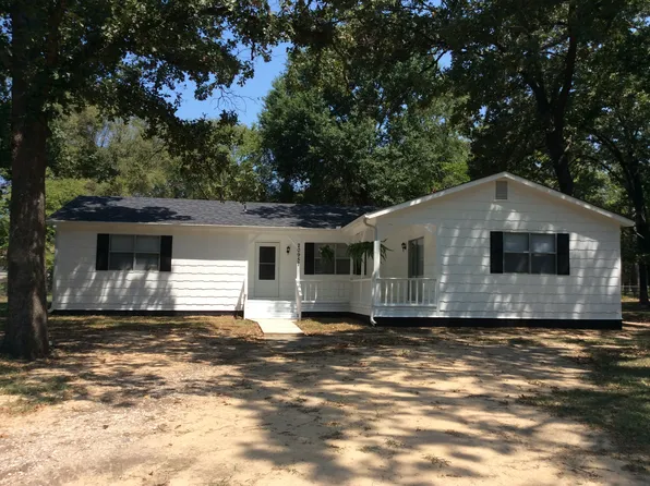20957 Lee Ln, Chandler, TX 75758
