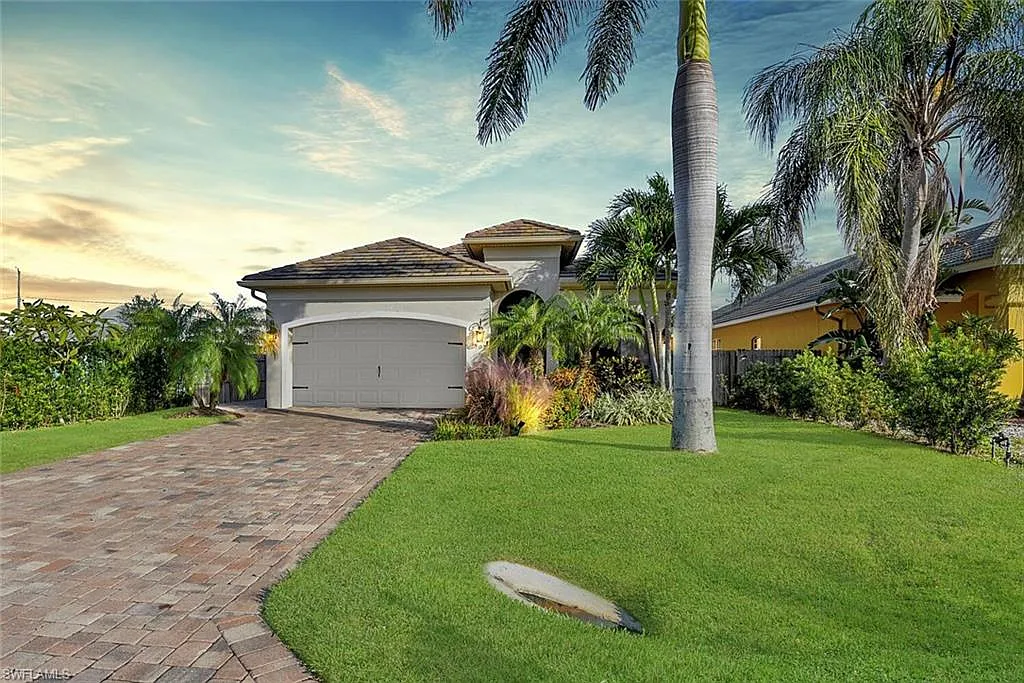3 bed, 2.0 bath, 1745 sqft, $14,500 — Photo 1